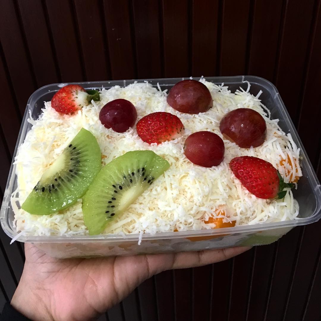 ANEKA SALAD